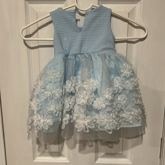 9 month girls dress - Picture 3 of 4